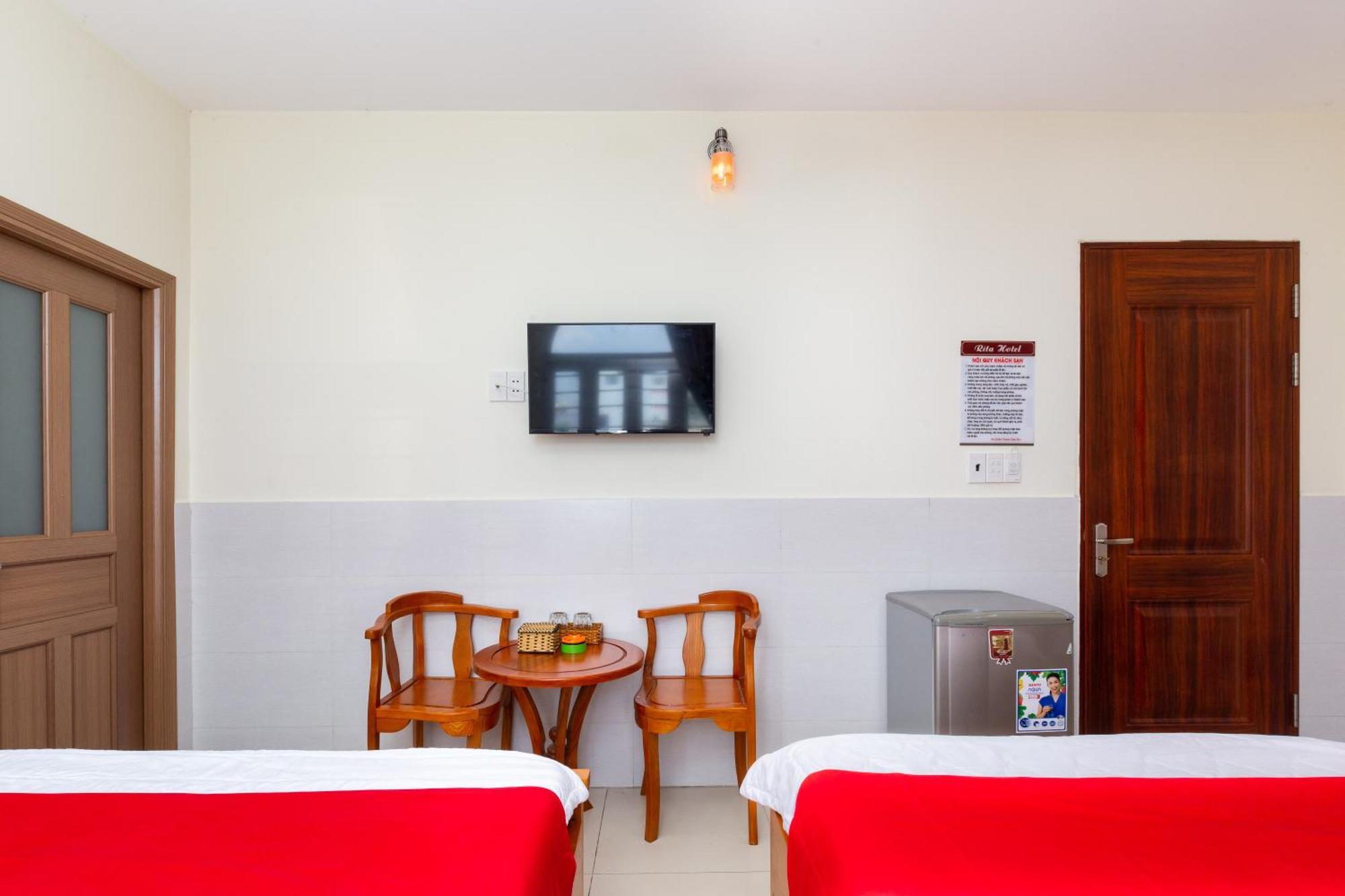 Reddoorz Rita Near Nguyen Kiem Khách sạn TP. Hồ Chí Minh