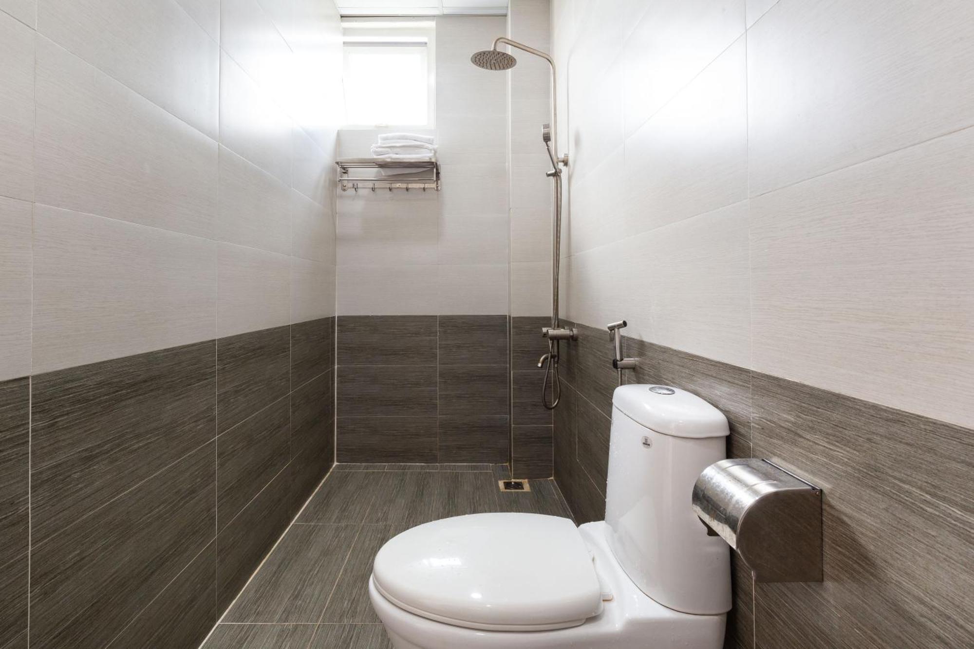 Khách sạn Reddoorz Rita Near Nguyen Kiem TP. Hồ Chí Minh